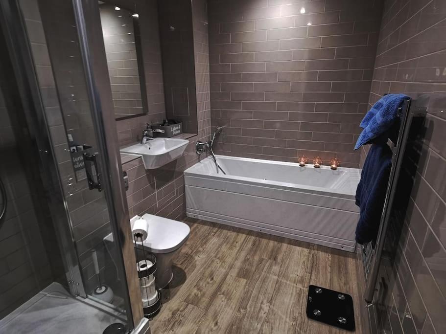 Luxury 1 Bedroom Flat With Balcony - St Anne'S Hove Exteriér fotografie