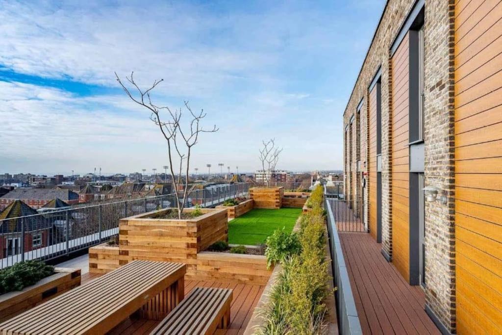 Luxury 1 Bedroom Flat With Balcony - St Anne'S Hove Exteriér fotografie